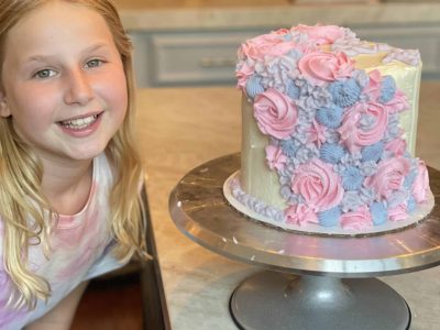Dani Reiman whips up cakes and mitzvah bucks