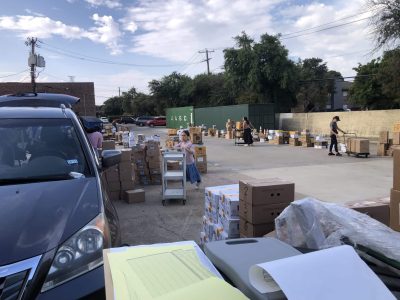 TORCH Dallas distributes food for Rosh Hashanah