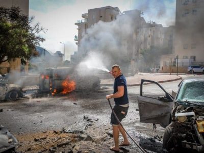 At least 22 dead as Hamas fires massive barrage of rockets, Gazan terrorists infiltrate Israel