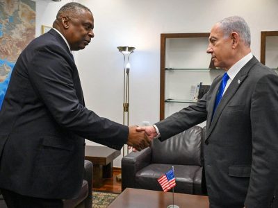 ‘Most humanitarian issue’ is 129 hostages held in Gaza, Gallant tells US defense secretary