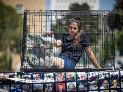 Israeli delegation lands in Qatar for hostage talks