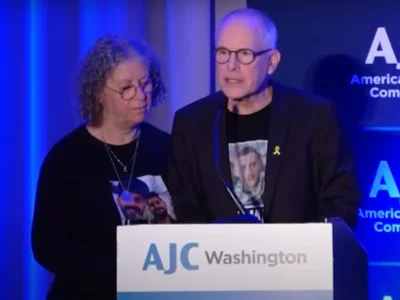 Plane carrying freed Israeli hostages and US lawmakers clipped at DC airport