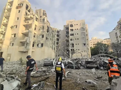 4 Israelis killed in Iranian missile strike in Beersheva