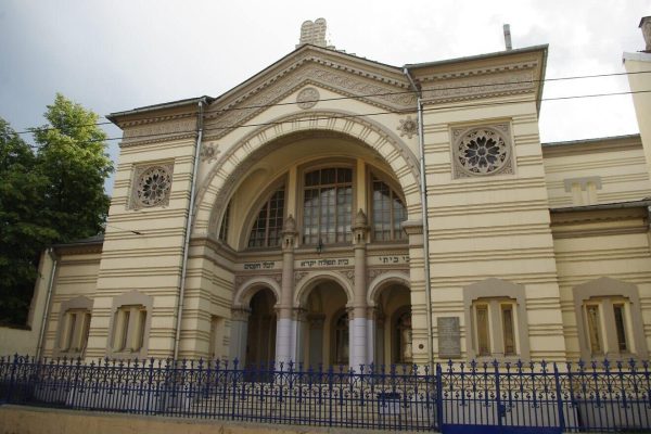Nearly $9m distributed to Lithuanian Holocaust survivors, heirs