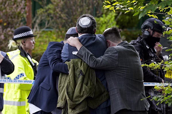 2 killed in Yom Kippur attack on synagogue in Manchester, England